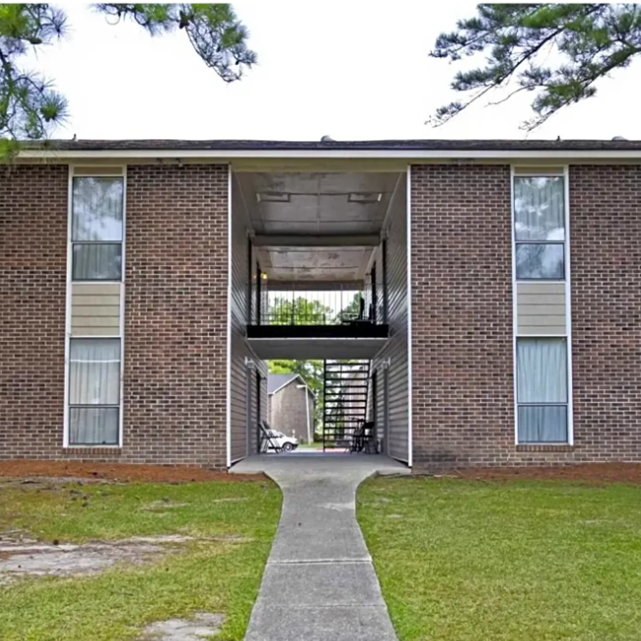 Home Summertime Apartments